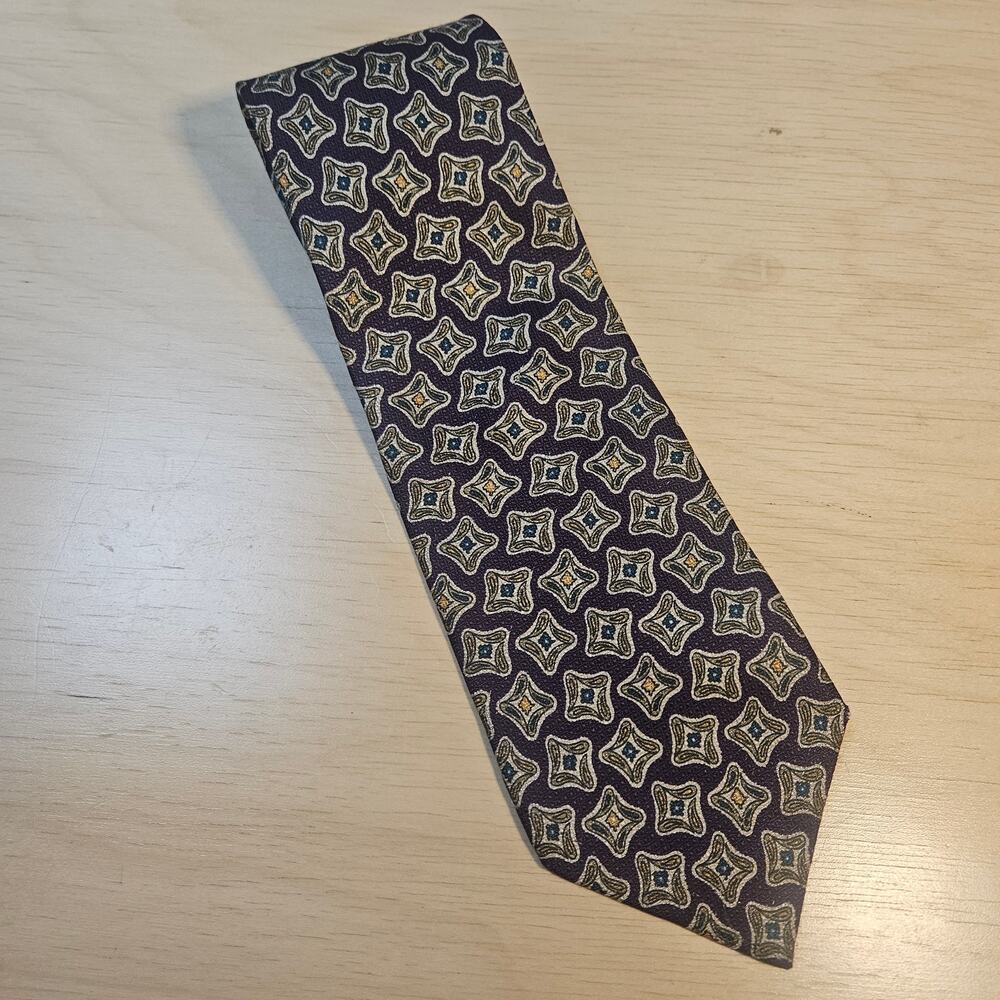 VTG Paul Fredrick 100% Silk Tie Medallion Geometric Made in USA Burgundy Gold